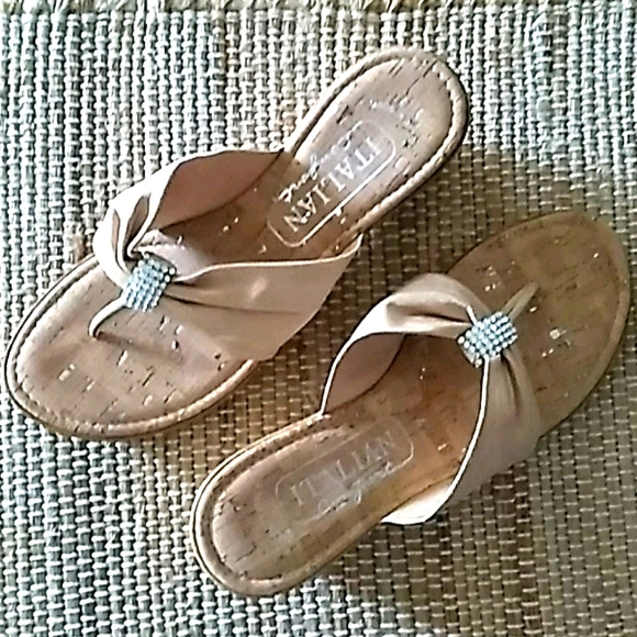 Italian sandals - Picture 1 of 9